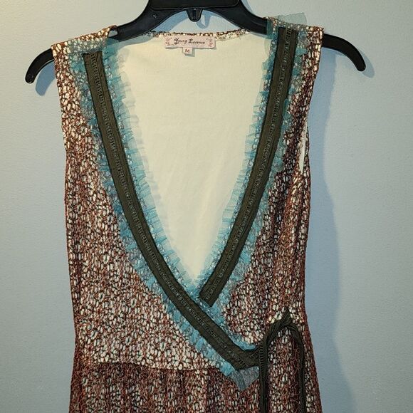 Young Essence  - Picture 3 of 9